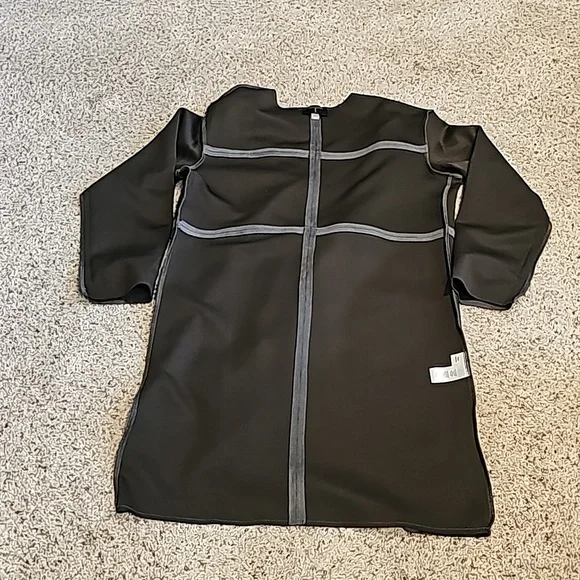 EUC Tahari grey faux leather coat sz M - Picture 10 of 11